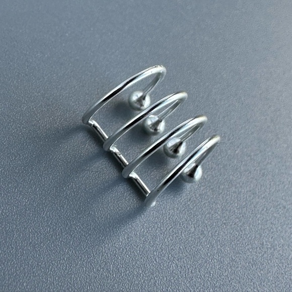 Stacked Sterling Silver Ear Cuff – Bold Four-Band Statement - Picture 5 of 9